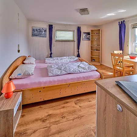 Дом отдыха Eifel Ferienhaus Mirjam *